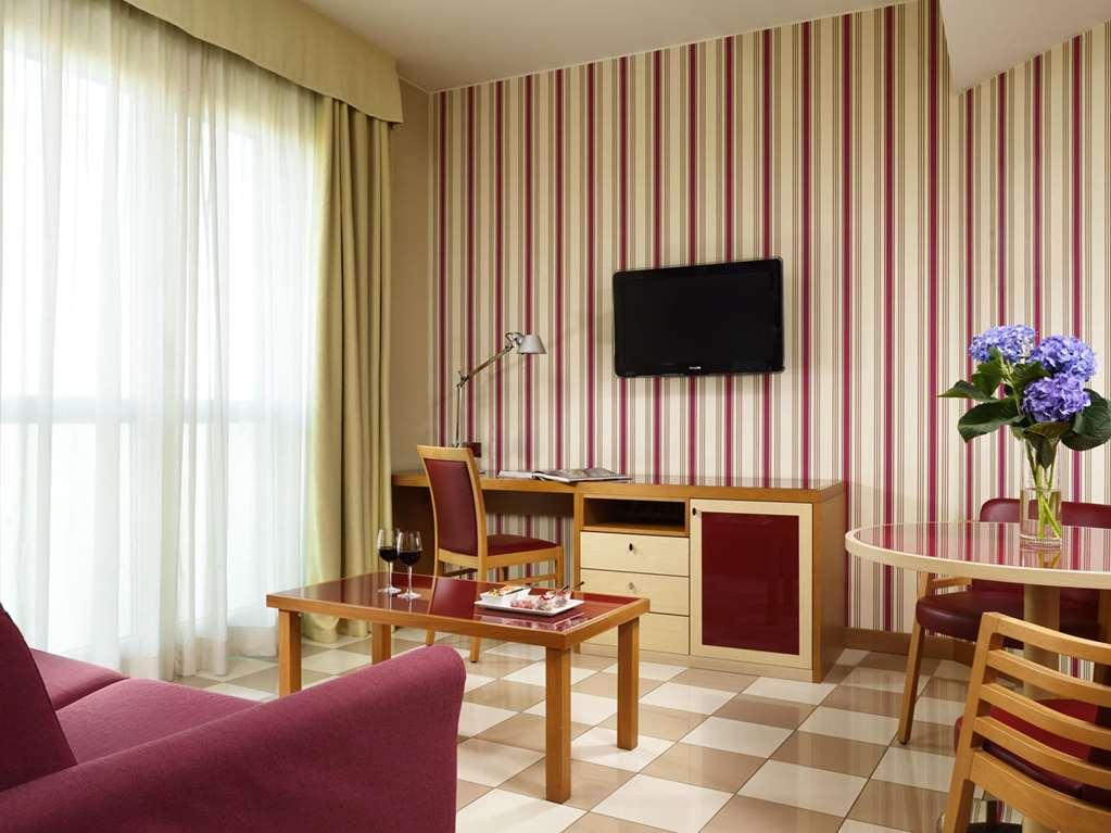The One Milano & Apart-hotel 4*