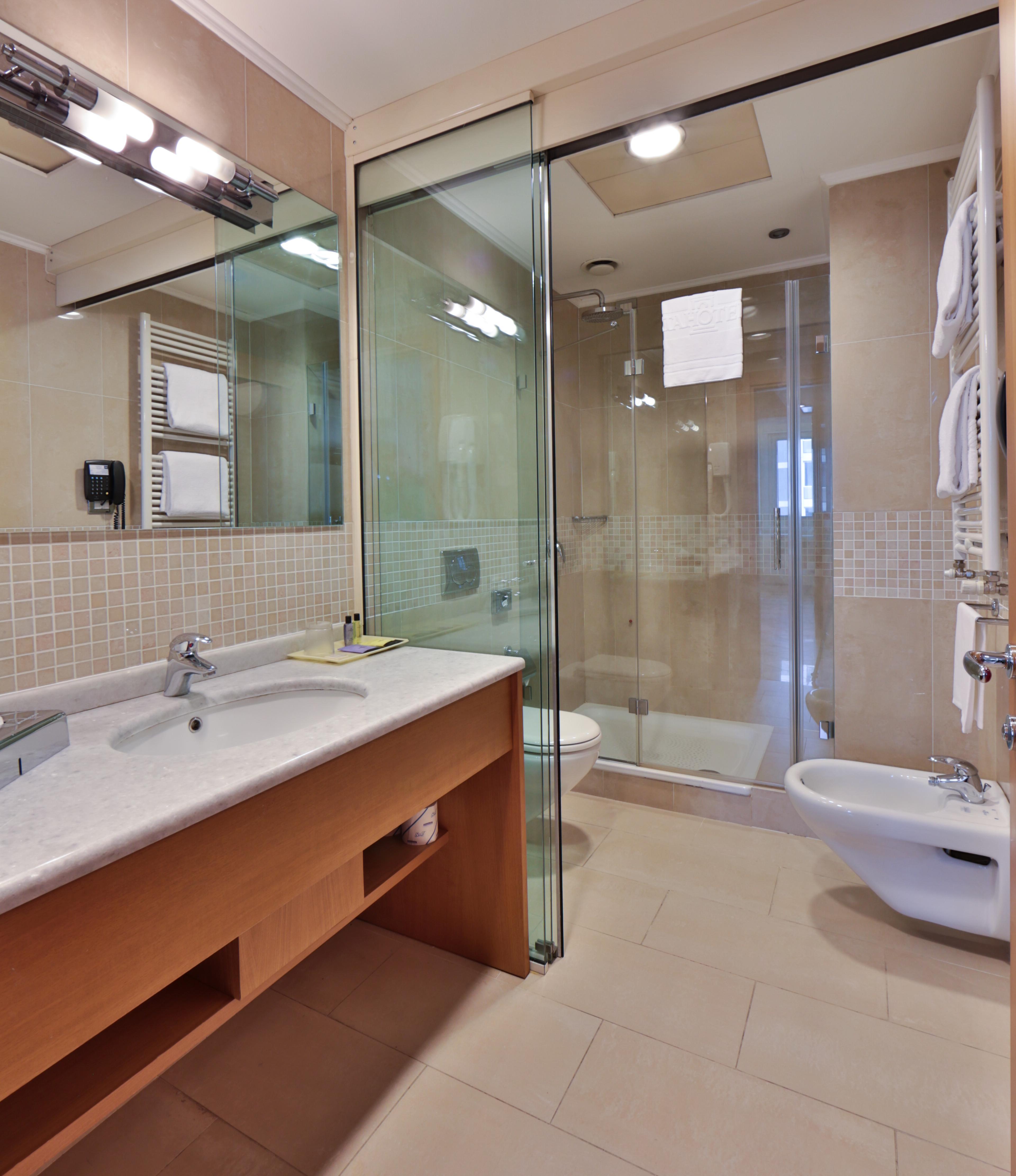 The One Milano & 4* San Donato Milanese