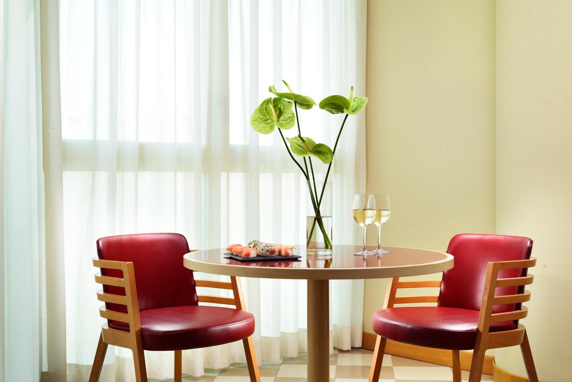 Aparthotel The One Milano & San Donato Milanese